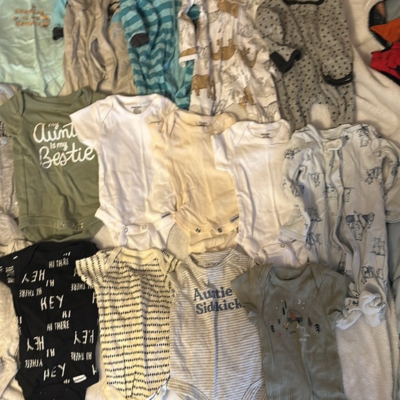 Newborn baby boy clothes - Picture 3 of 4